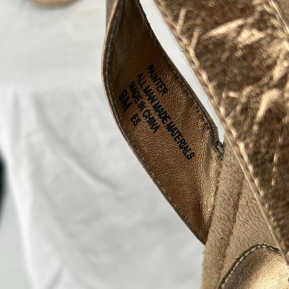 VTG y2k Women's Gold MUDD Painter Strappy Platform Slip On Thong Sandals Sz 9M - Picture 7 of 9